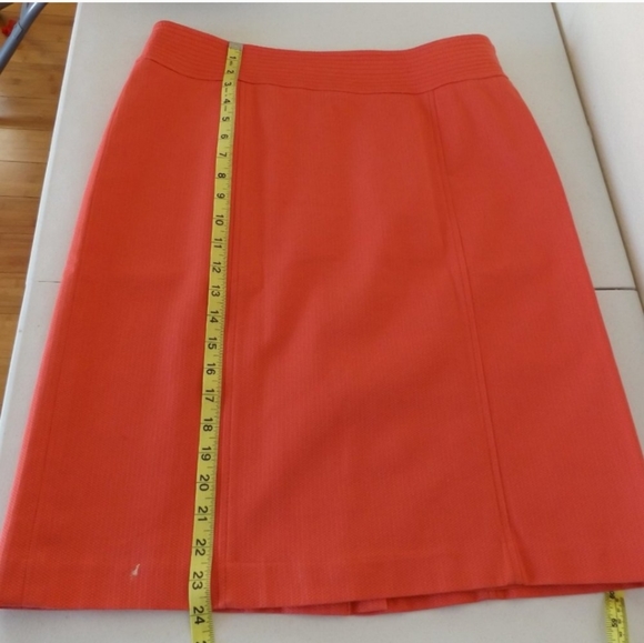 Kasper Size 10 Red Pencil Skirt - Picture 11 of 11